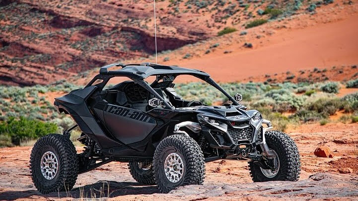 Desert Runner UTV - Specialized build for high-speed desert terrain - Custom UTV build by MST Motorsports in Washington UT