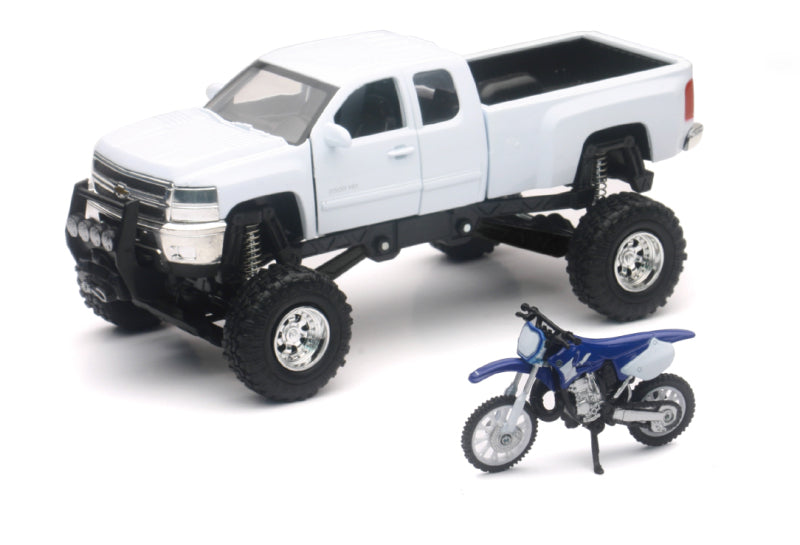 New Ray Toys - New Ray Toys Chevolet Silverado with Yamaha Dirt Bike/ Scale - 1:32 - SS-54416