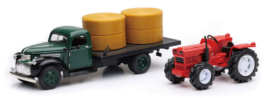 New Ray Toys - New Ray Toys 1941 Chevrolet Flatbed with Farm Tractor/ Scale - 1:32 - SS-54296A