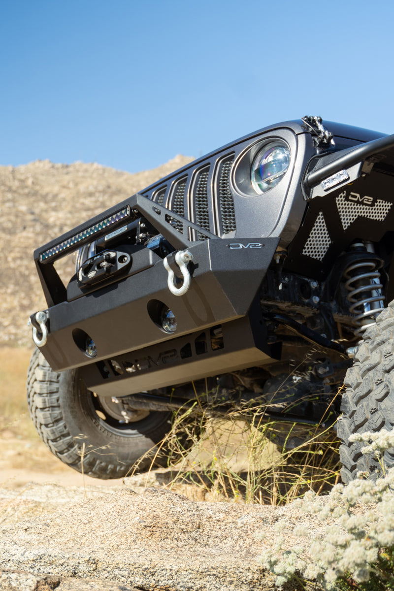 DV8 Offroad - DV8 Offroad 18-23 Jeep Wrangler JL/JT Front Bumper Sway-Bar Disconnect Motor Skid Plate - SPJL-02