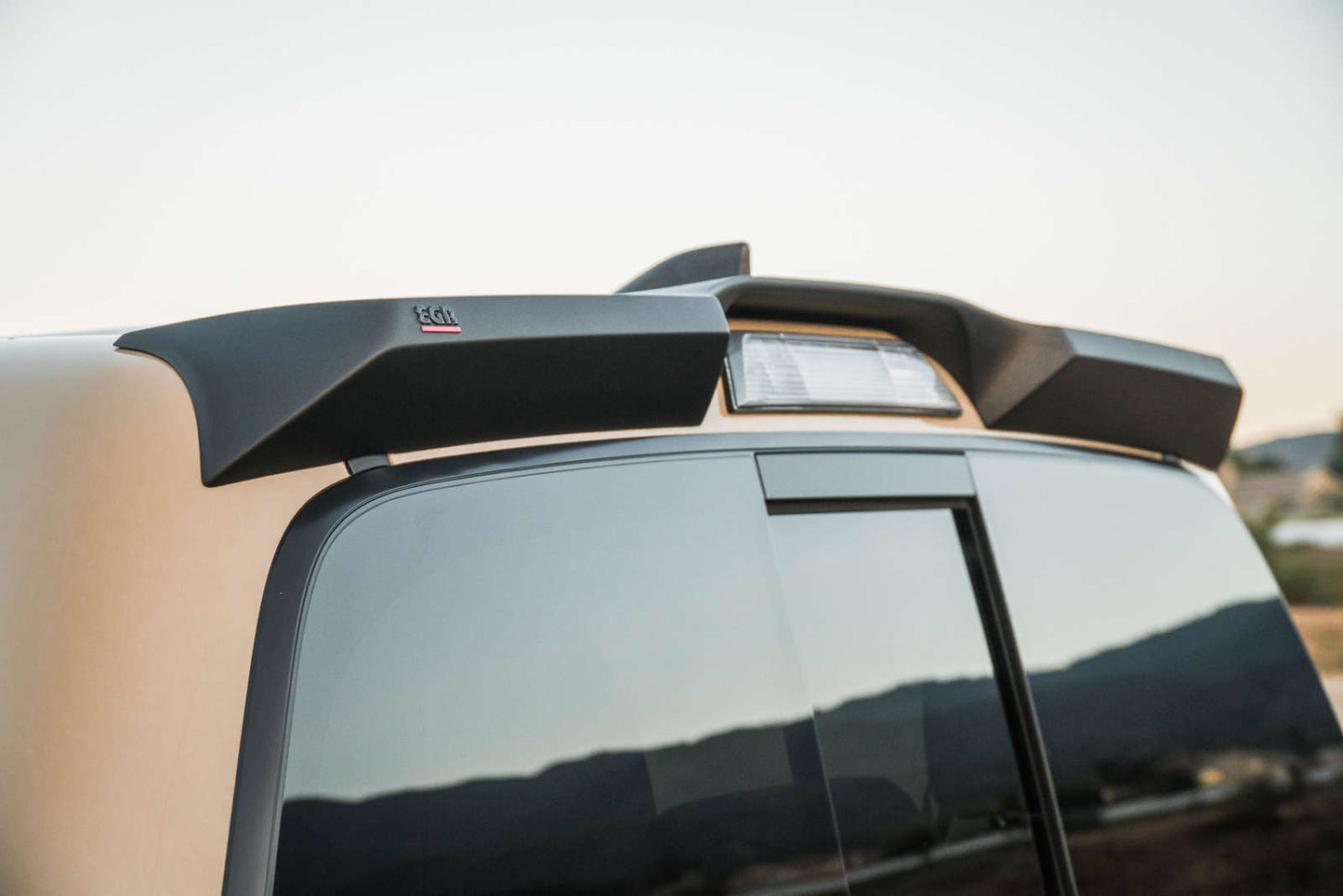 EGR - EGR Black Cab Spoiler -. - 985089