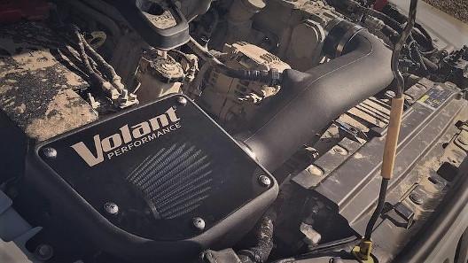 Volant - Volant 2018 Jeep Wrangler JL 3.6L V6 Pro5 Closed Box Air Intake System - 17736 - MST Motorsports