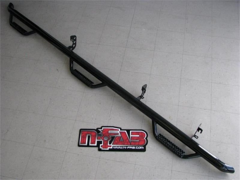 N-Fab - N-Fab Nerf Step 14-17 Chevy-GMC 1500 Crew Cab 5.7ft Bed - Tex. Black - Bed Access - 3in - C1495CC-6-TX - MST Motorsports